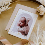 OVAL OLIVE – zaproszenia na komunię lub chrzest